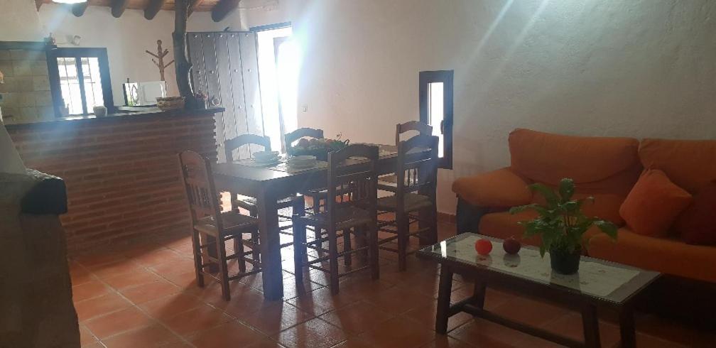 בית הארחה אל גסטור 	Cortijo El Pajar מראה חיצוני תמונה